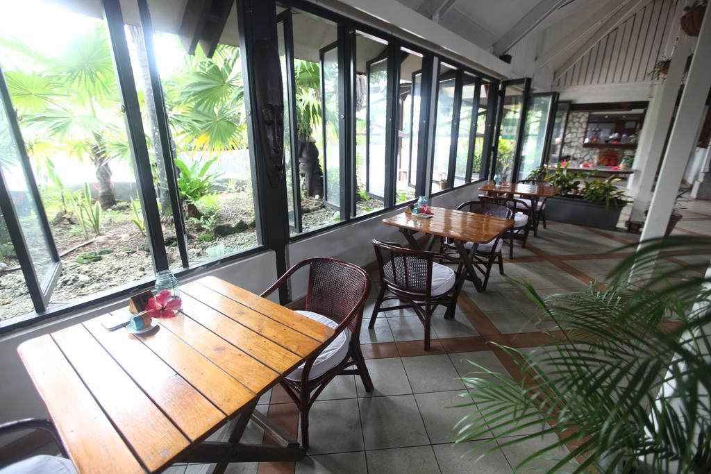 Coconut Palms Resort Vanuatu Port Vila Exterior foto